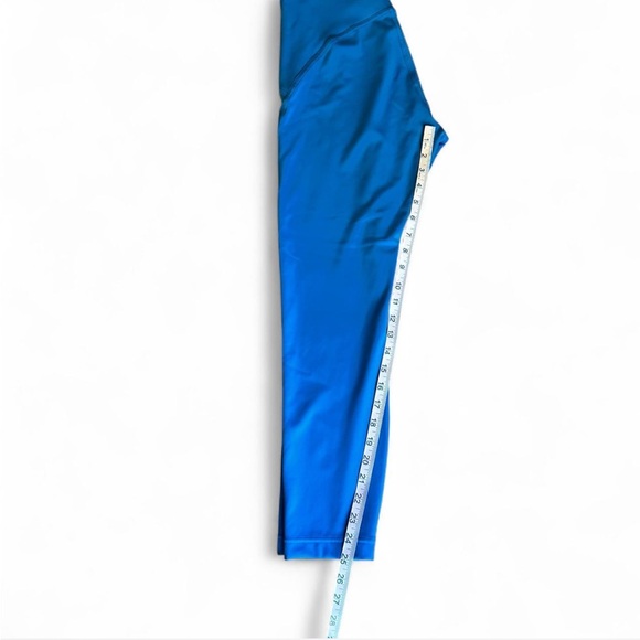 Lululemon InStill Leggings - sz 8 - Picture 7 of 10